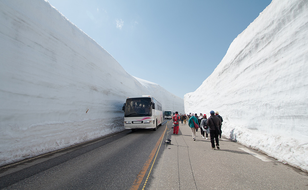 Matsumoto to Alpine Route - Toyama - Scenic Journey