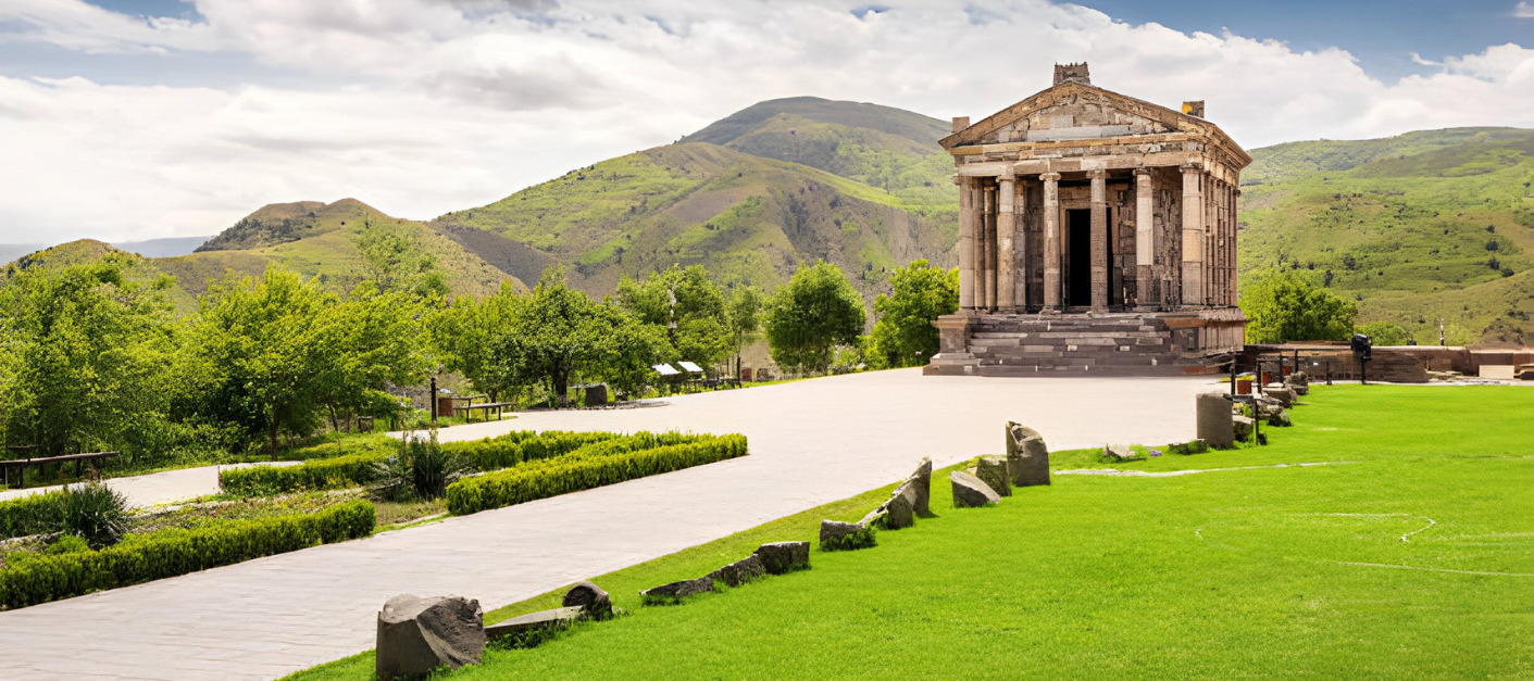 Tsaghkadzor-Garni - Geghard –Yerevan 12-5pm