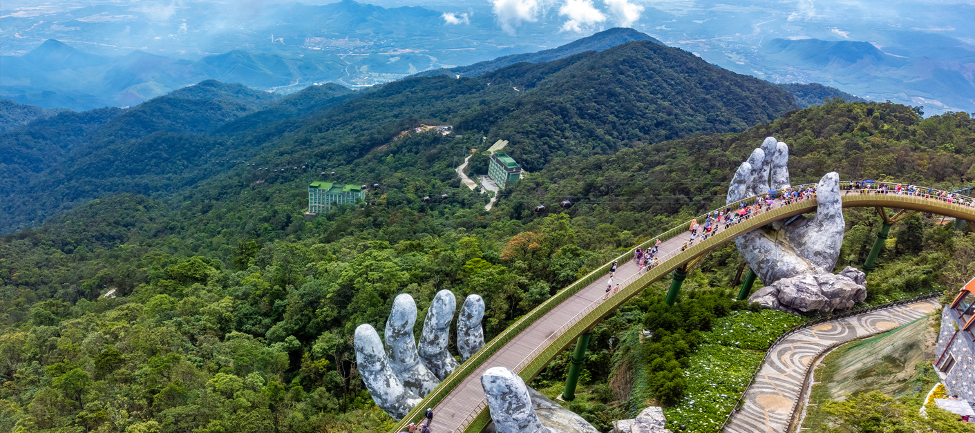 Danang-Ba-Na-Hill-with-Golden-Bridge-Danang