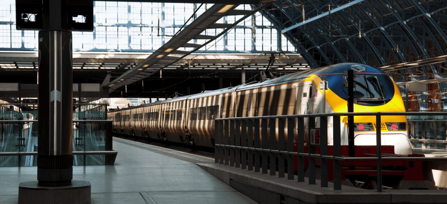 PARIS - LONDON (2½ HRS)