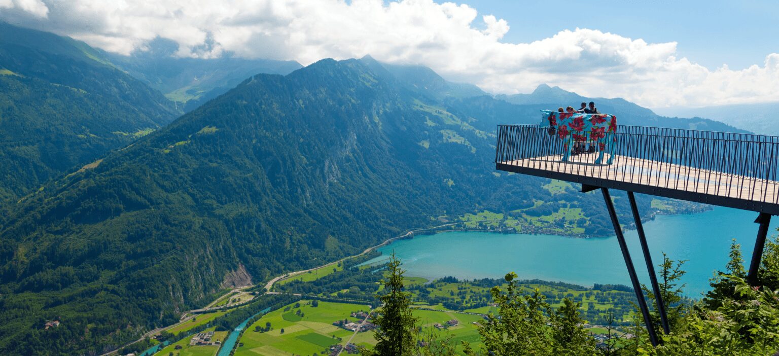 INNSBRUCK - INTERLAKEN (5 HRS)