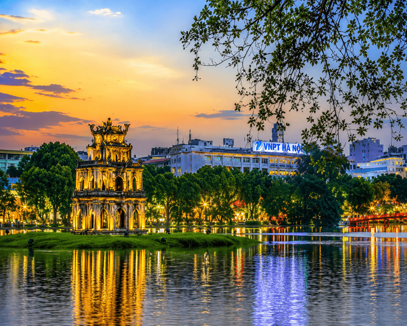 ARRIVAL IN HANOI – CITY TOUR