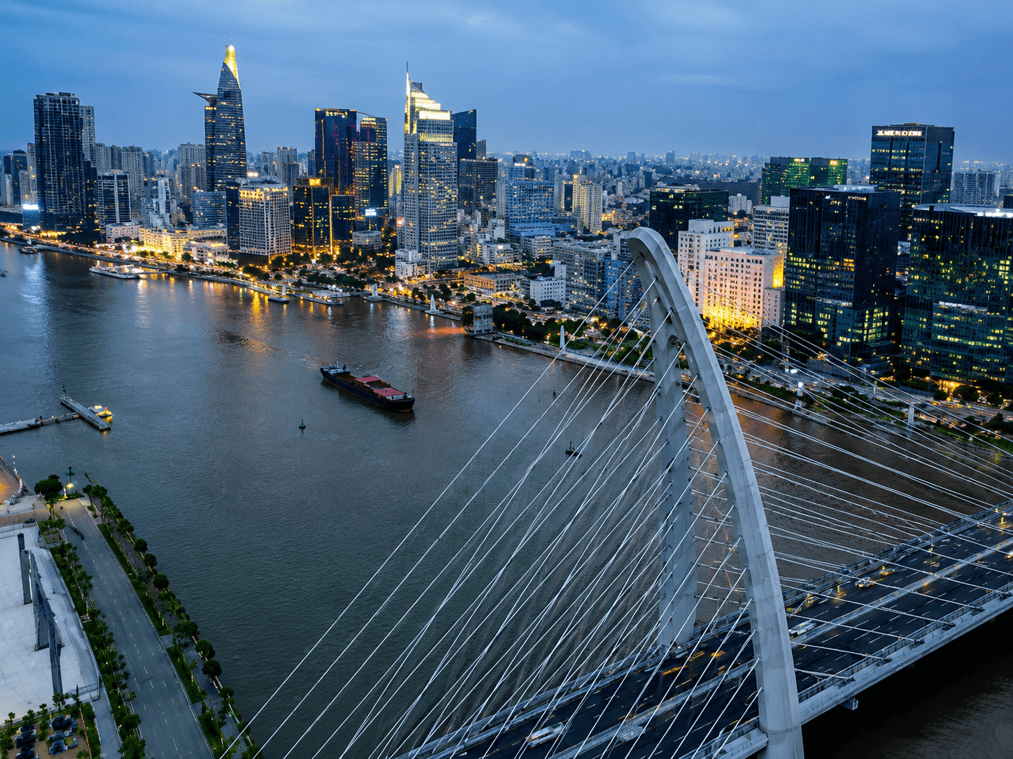 Ha Long Bay – Hanoi – Flight to Ho Chi Minh City