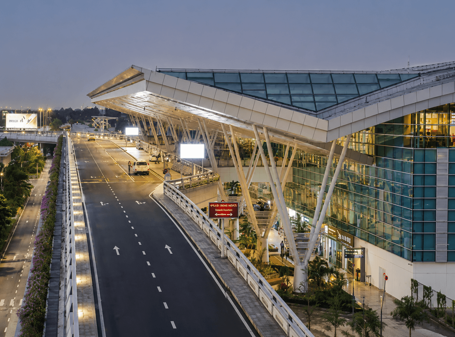 DA NANG – DEPARTURE (B)