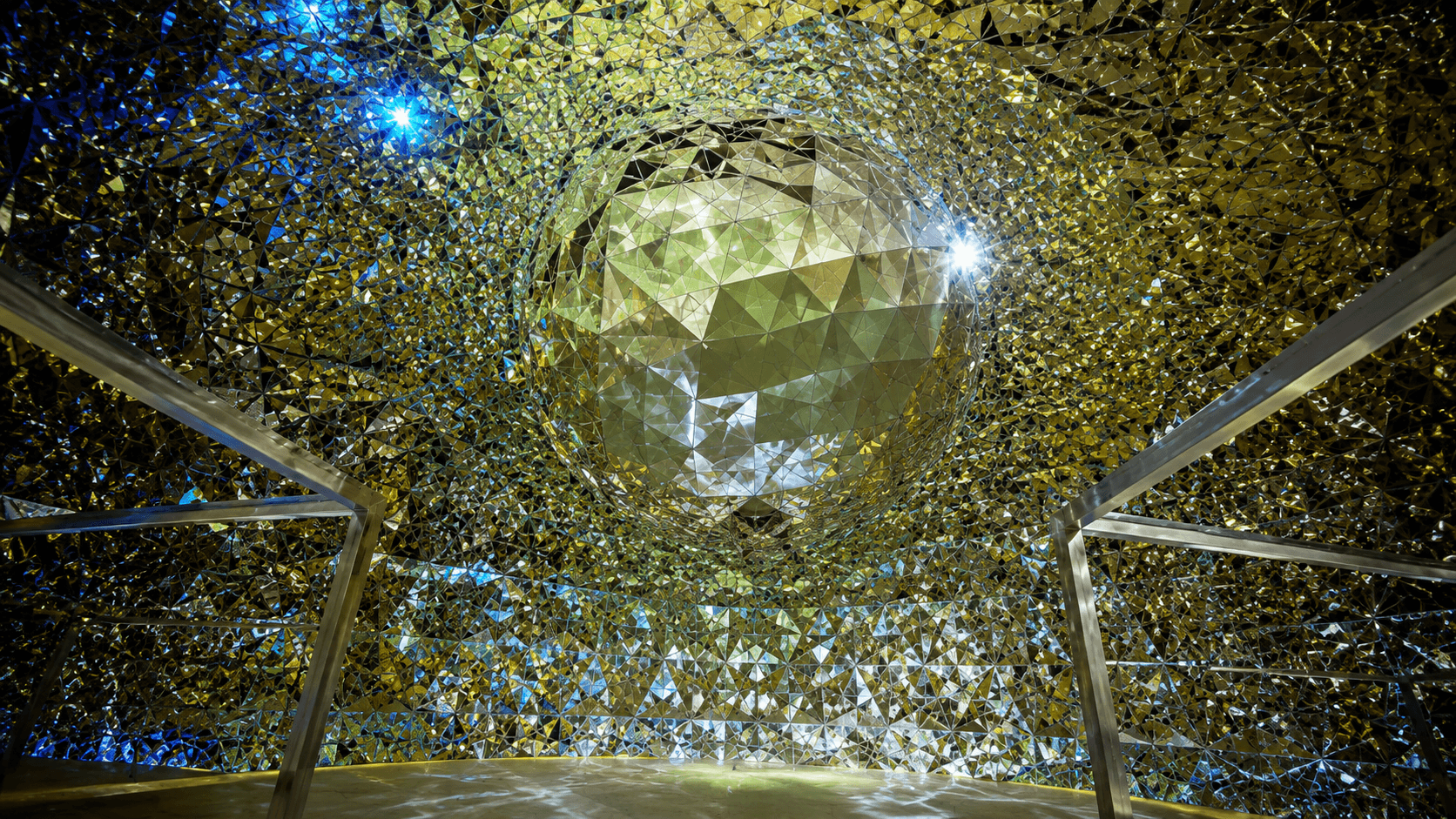Innsbruck – Swarovski Crystal Worlds Entrance Ticket (SIC Basis)