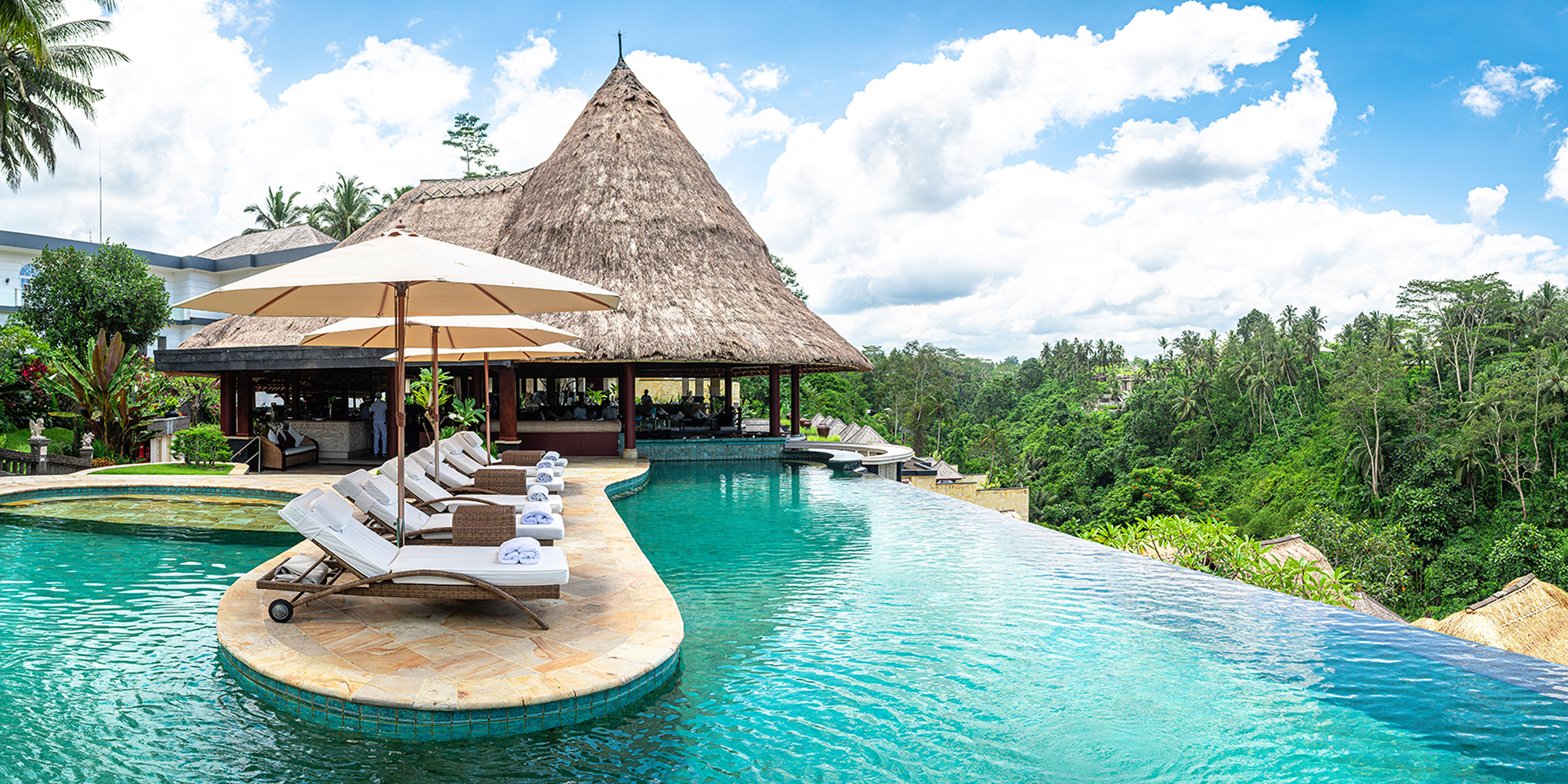 ARRIVAL IN BALI