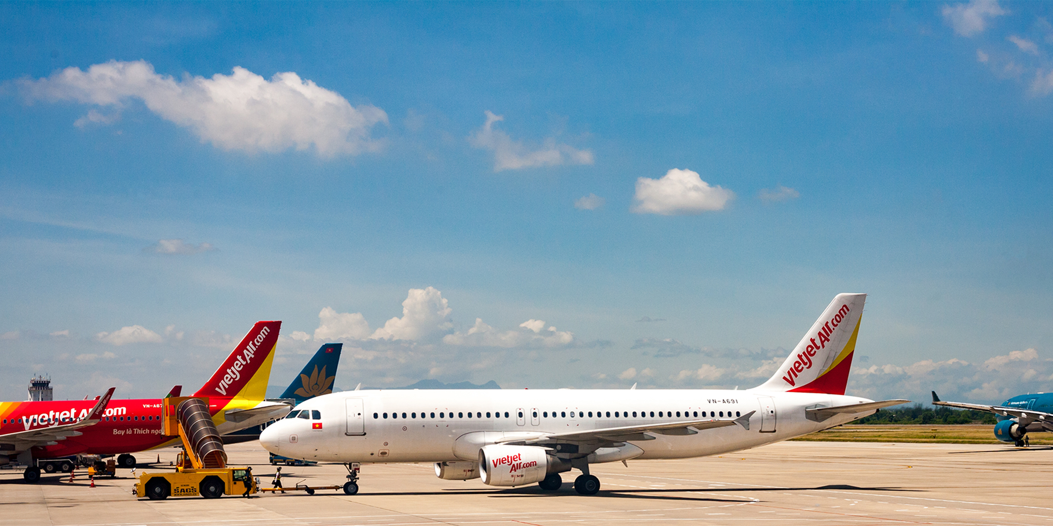 DANANG - DEPARTURE (B)